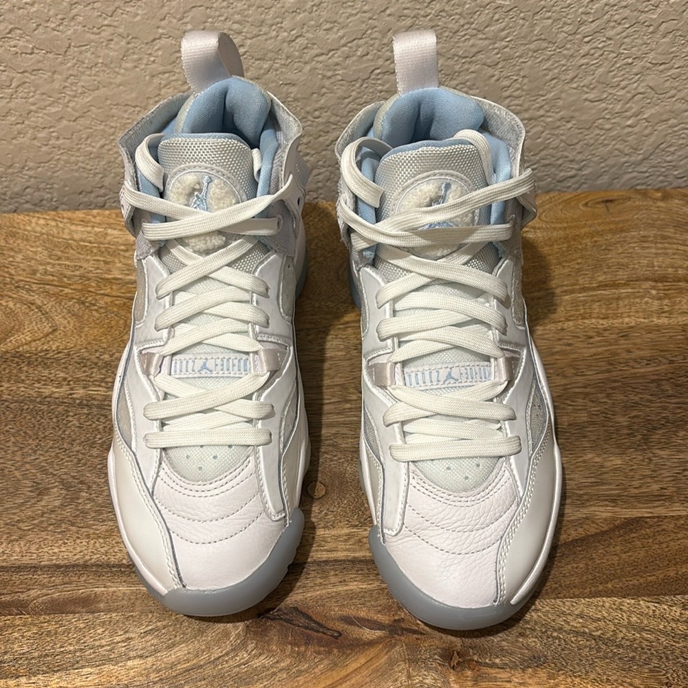 Women Jordan Jumpman Two Trey